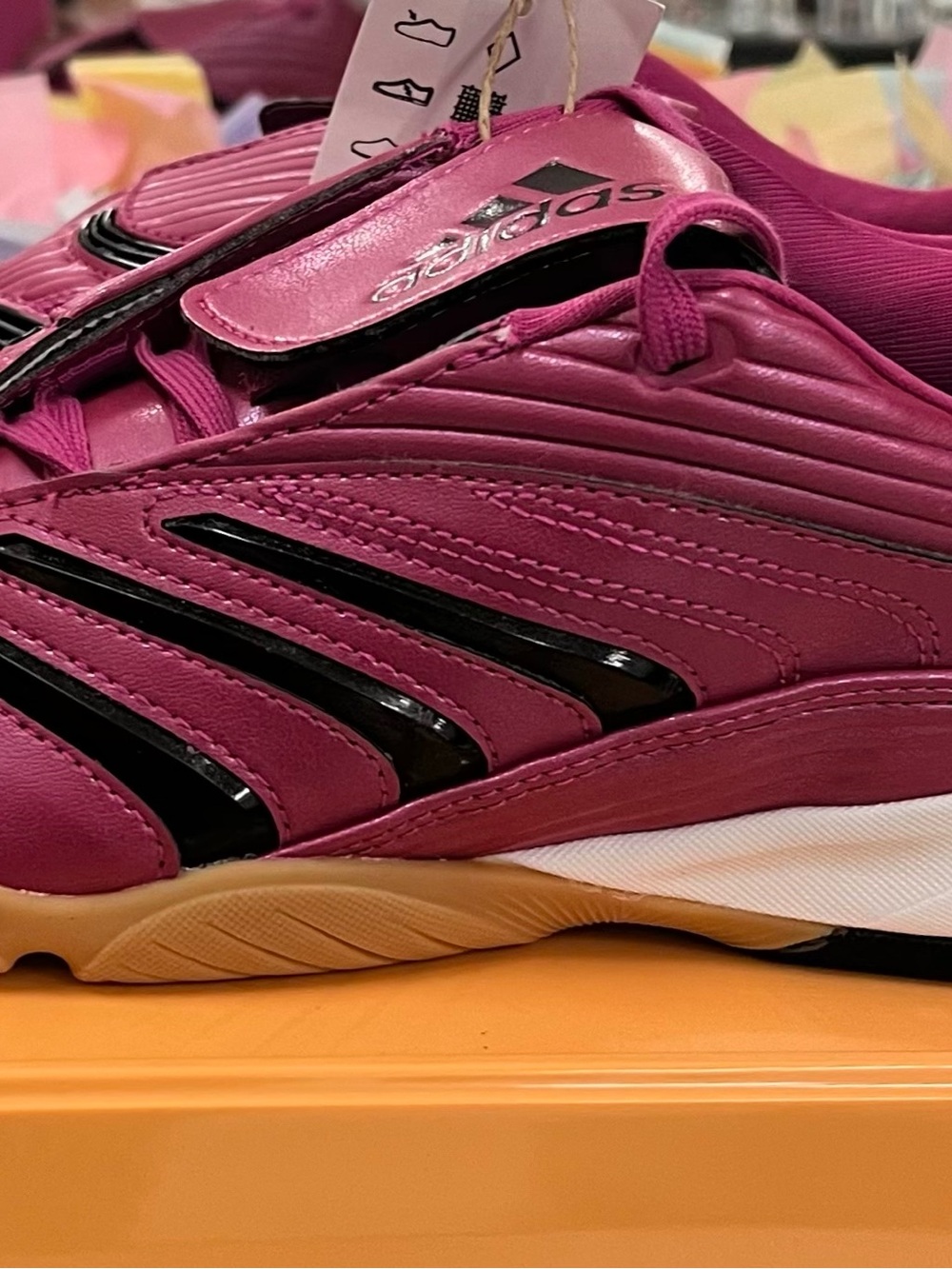 adidas PREDATOR Sala Sz 8 in Semi Lucid Fuschia Pink - Picture 14 of 14